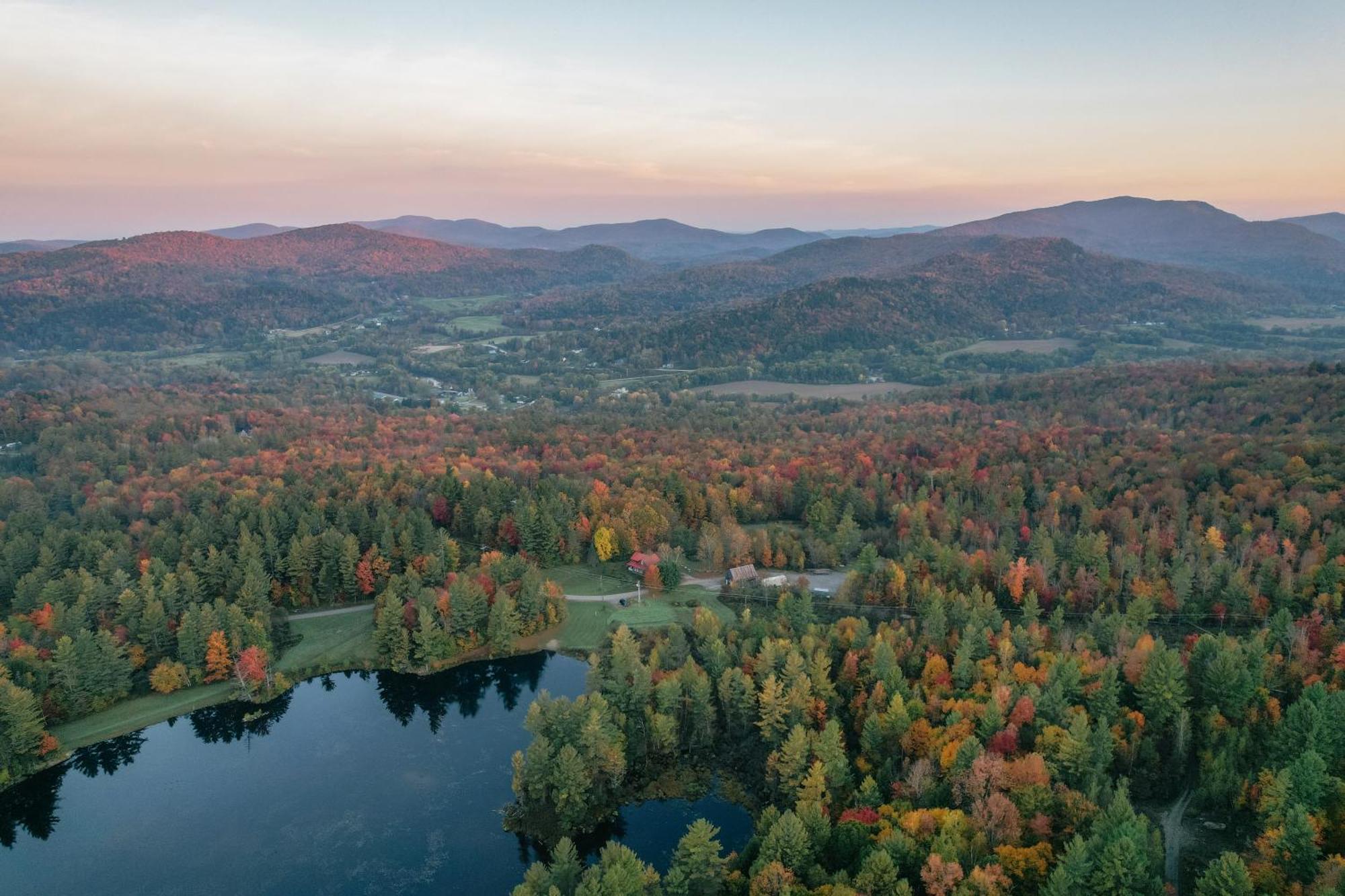 Sterling Ridge Resort ジェファーソンヴィル エクステリア 写真